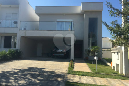 Casa à venda com 3 suítes no condomínio Lago da Serra, Araçoiaba da Serra - SP