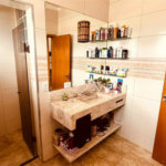 Sobrado à venda com 3 quartos, sendo 1 suíte, em Chácara Recanto Verde, Cotia, SP