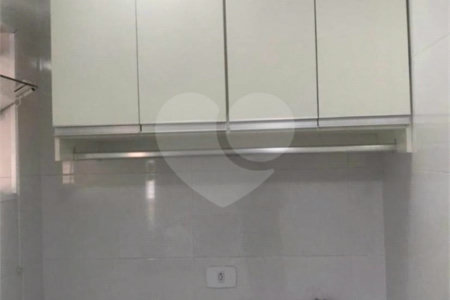 Casa à venda com 2 suítes no condomínio Residence Adelina, São Paulo - SP