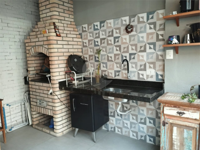Sobrado à venda com 3 quartos, sendo 1 suíte,  em Parada Inglesa, São Paulo, SP