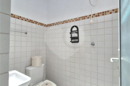Casa à venda com 3 suítes no condomínio Bosque de Grevilea, Vinhedo - SP