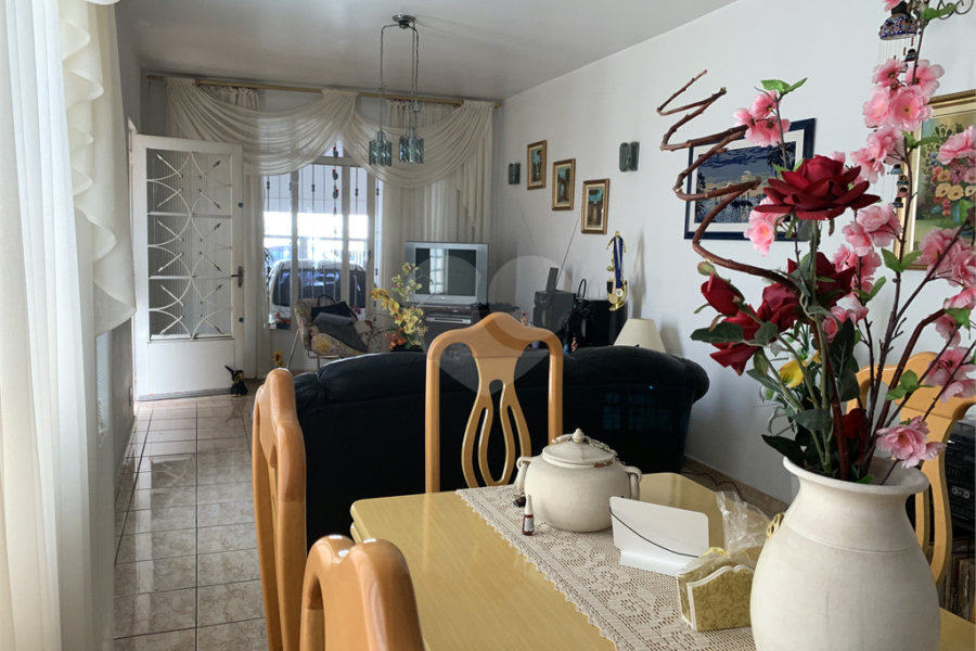 Sobrado à venda com 4 quartos em Limão, São Paulo, SP