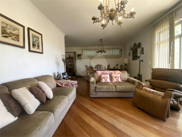 Casa Térrea à venda com 3 quartos, sendo 1 suíte,  em Santana, São Paulo, SP