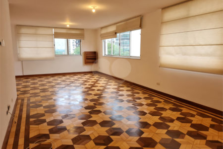Apartamento à venda ou para alugar com 3 quartos, sendo 1 suíte, em Itaim Bibi, São Paulo, SP