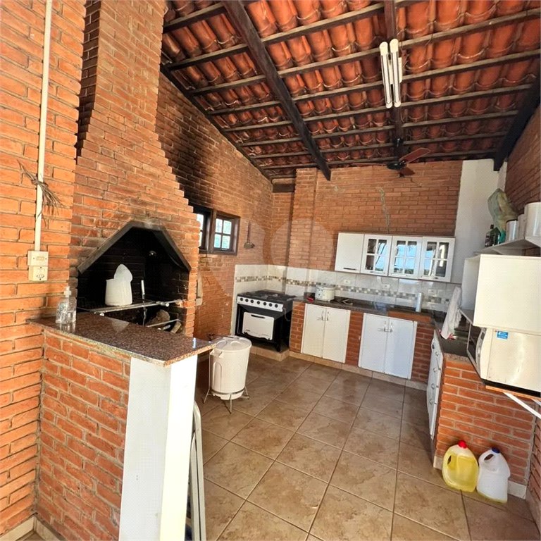 Chácara à venda com 8 suítes em Jardim Arquidiocesano, Salto, SP