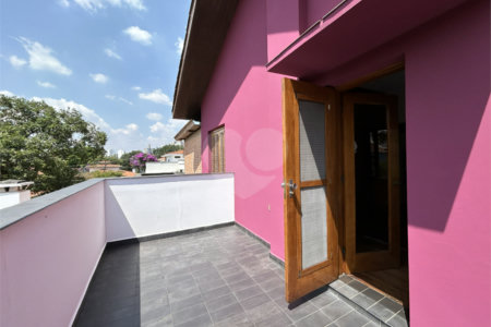 Casa de Vila à venda com 3 quartos, sendo 1 suíte, em Granja Julieta, São Paulo, SP