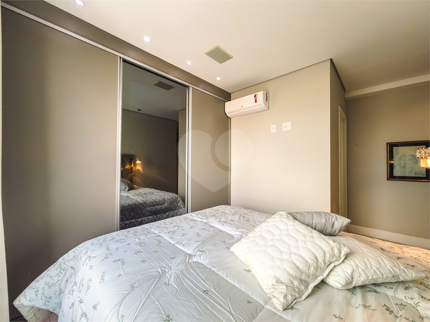 Apartamento à venda com 3 quartos, sendo 1 suíte, em Bairro Pau Preto, Indaiatuba, SP