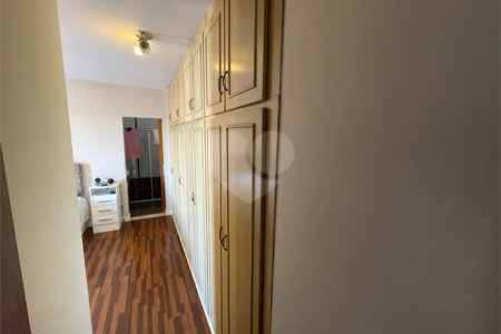 Apartamento à venda com 3 quartos, sendo 1 suíte, em Parque Bairro Morumbi, São Paulo, SP