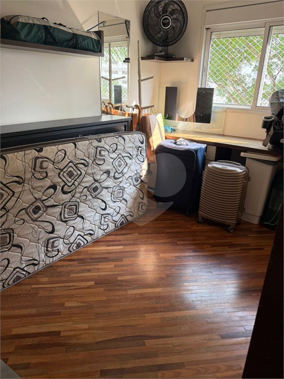 Apartamento à venda com 3 quartos, sendo 1 suíte,  em Vila Regente Feijó, São Paulo, SP