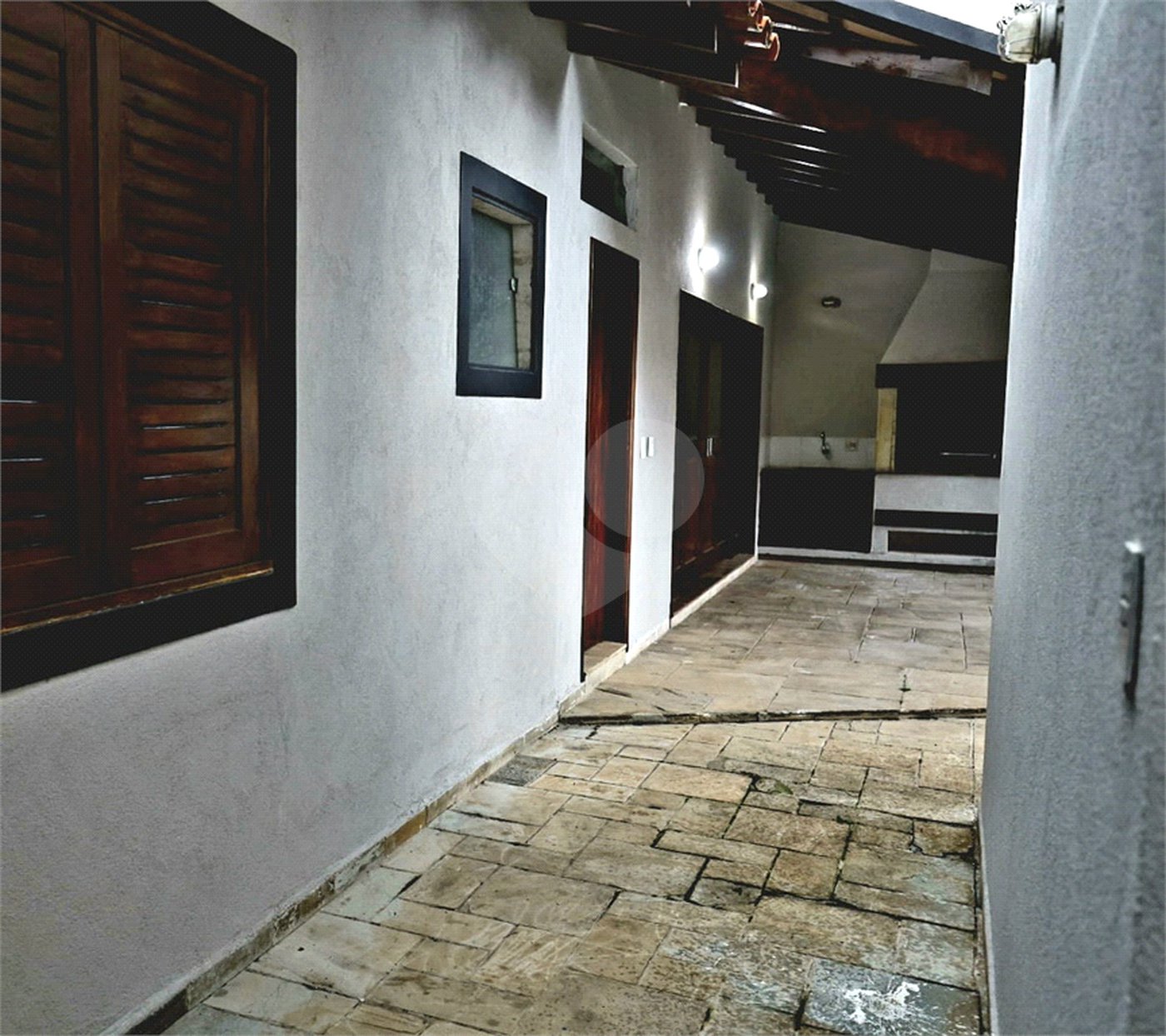 Casa à venda com 4 quartos, sendo 2 suítes, em Jardim São Bento, São Paulo, SP