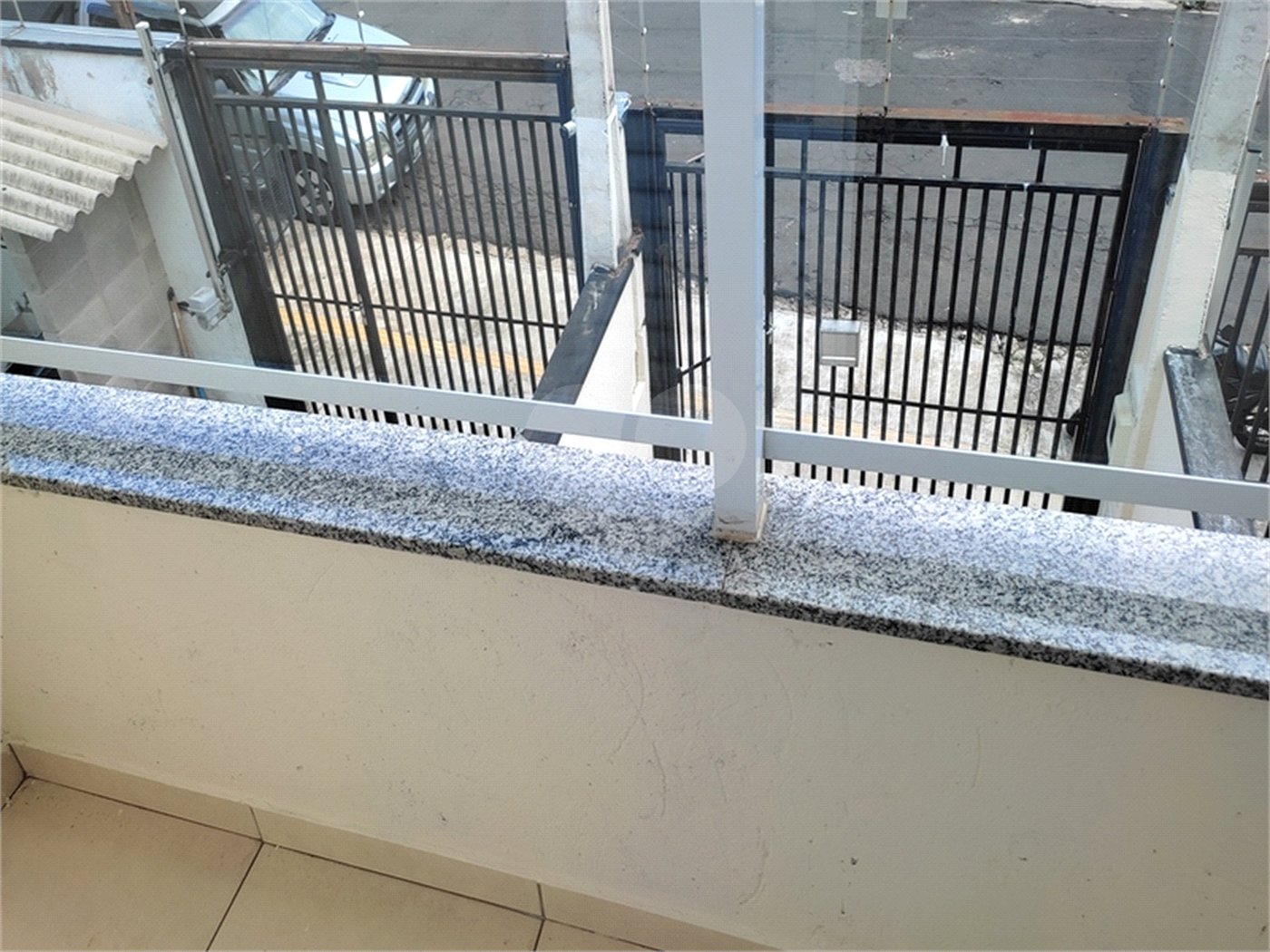 Sobrado à venda ou para alugar com 2 suítes em Jardim Nely, Indaiatuba, SP