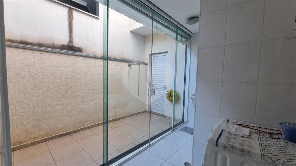 Casa à venda com 4 quartos, sendo 3 suítes,  no condomínio Residencial Villa dos Inglezes, Sorocaba - SP