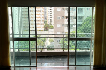 Apartamento à venda com 3 suítes em Aclimação, São Paulo, SP