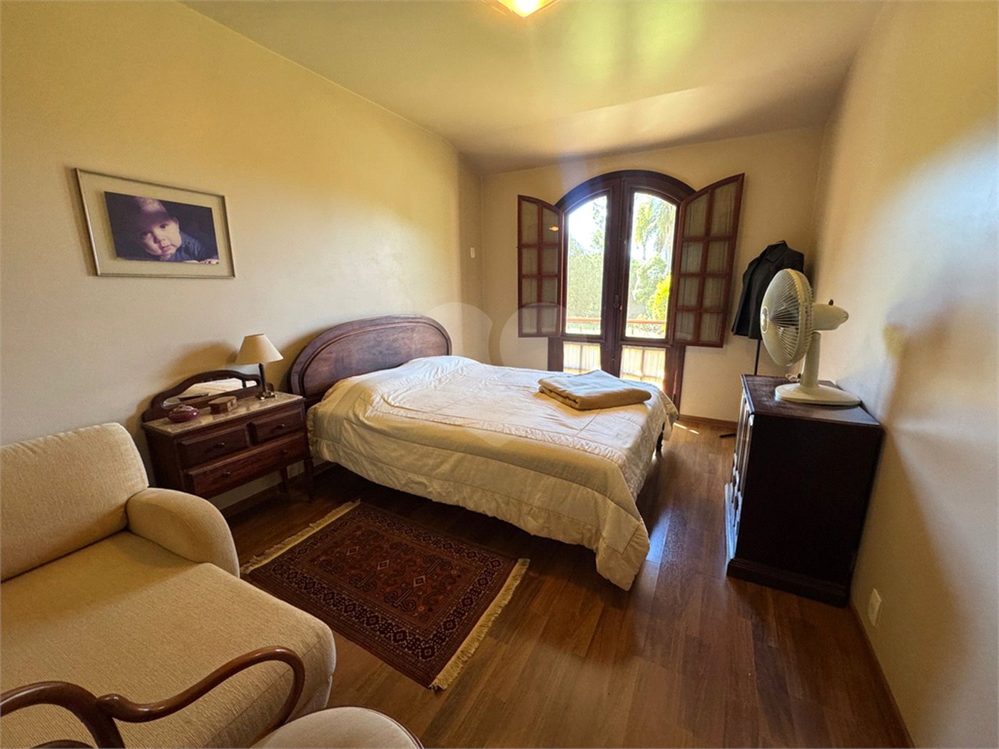 Casa à venda com 7 quartos, sendo 3 suítes,  em Jardim Colombo, Itapetininga, SP
