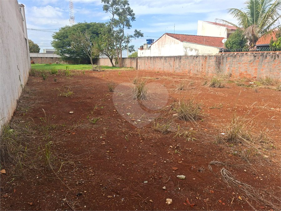 Terreno à venda em Vila Carolina, Itapetininga, SP