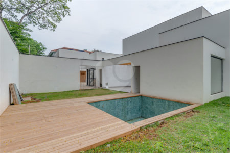 Casa à venda com 4 suítes no condomínio Ocean Village, São Paulo - SP