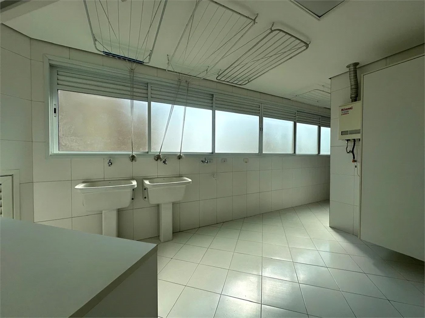 Apartamento para alugar com 4 suítes em Jardim Fonte do Morumbi, São Paulo, SP