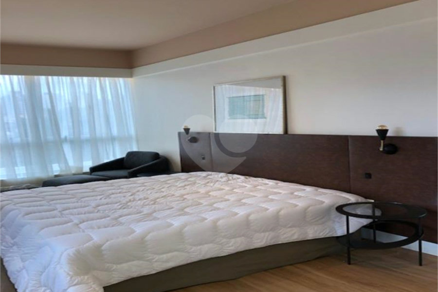 Flat à venda com 1 suíte em Santana, São Paulo, SP