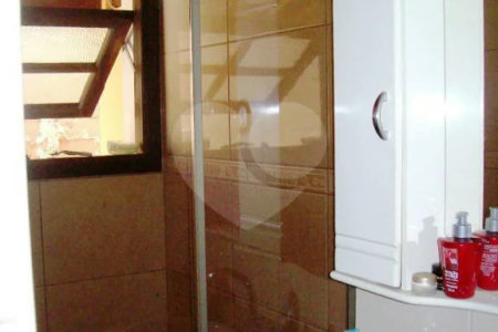 Sobrado à venda com 2 quartos, sendo 1 suíte, em Vila Vitório Mazzei, São Paulo, SP