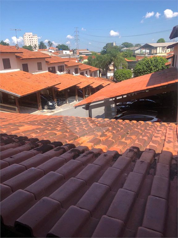 Casa à venda com 3 quartos, sendo 1 suíte, no condomínio Residencial Sabará, São Paulo - SP