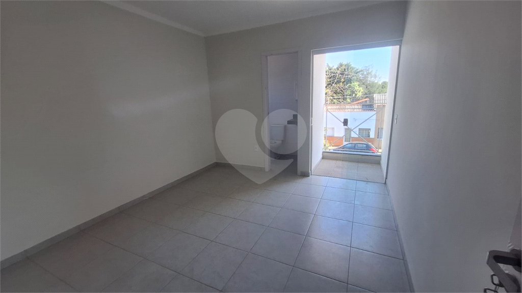 Casa de Vila à venda com 2 suítes em Vila Hortência, Sorocaba, SP