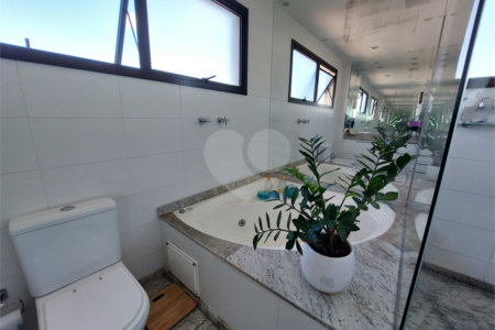 Apartamento à venda ou para alugar com 3 suítes em Perdizes, São Paulo, SP