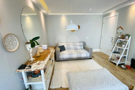 Apartamento à venda com 2 quartos, sendo 1 suíte,  em Jardim Caboré, São Paulo, SP