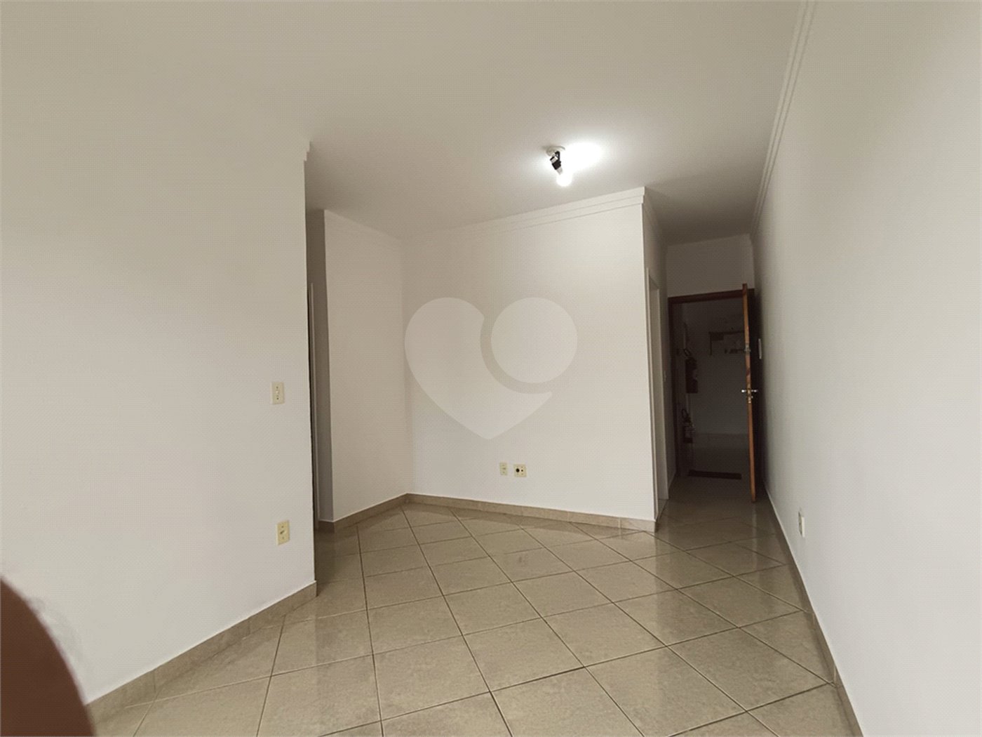 Apartamento à venda com 2 quartos, sendo 1 suíte, em Vila Barão, Sorocaba, SP