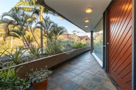 Casa à venda com 4 suítes em Jardim Vitória Régia, São Paulo, SP