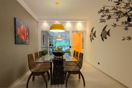 Apartamento à venda com 2 quartos, sendo 1 suíte, em Pitangueiras, Guarujá, SP