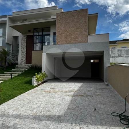Casa à venda com 3 suítes no condomínio Belvedere I, Votorantim - SP