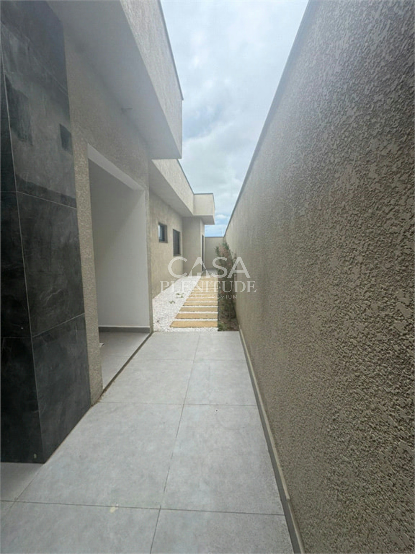 Terreno em condomínio à venda com 3 quartos, sendo 1 suíte, em Wanel Ville, Sorocaba, SP