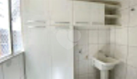 Apartamento à venda com 2 quartos em Jardim Novo Aeroporto, Três Lagoas, MS