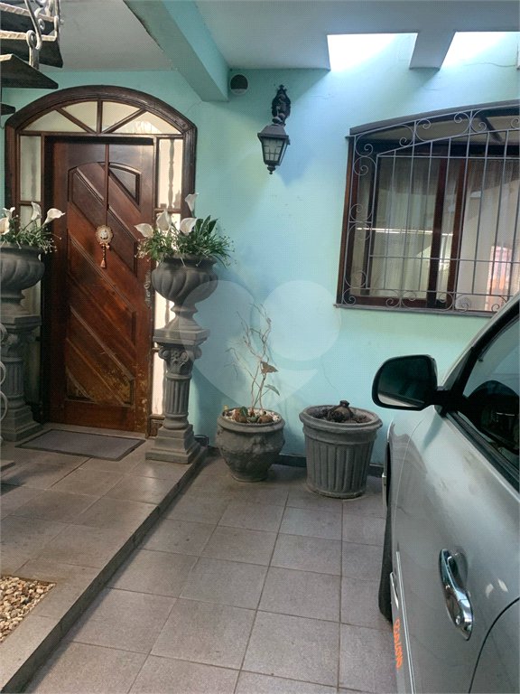 Casa à venda com 3 quartos, sendo 2 suítes,  em Vila Constança, São Paulo, SP