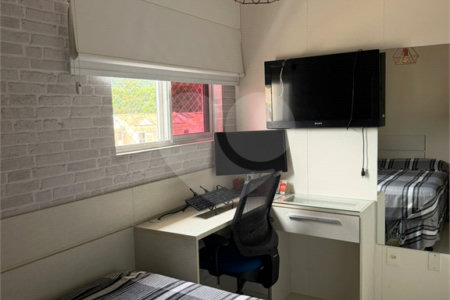 Casa à venda com 4 quartos, sendo 1 suíte, no condomínio Freguesia, Rio de Janeiro - RJ