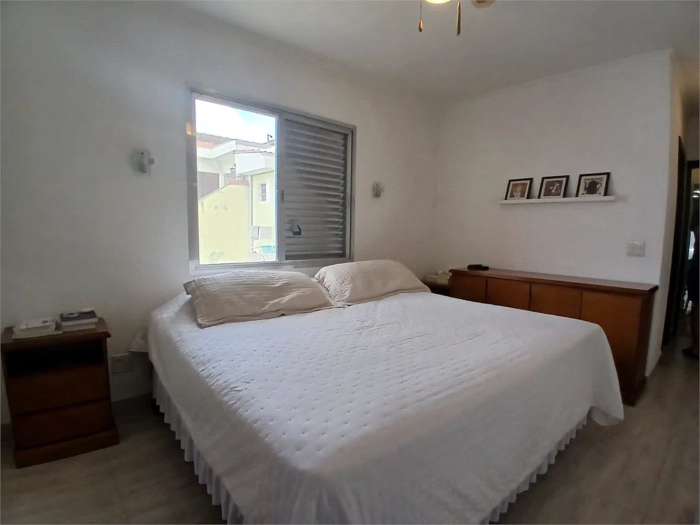 Casa Térrea à venda com 4 quartos, sendo 1 suíte, em Vila Leopoldina, São Paulo, SP