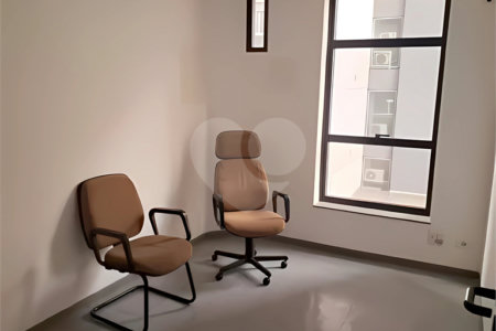 Sala à venda em Moema, São Paulo, SP