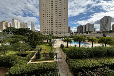 Apartamento para alugar com 3 suítes em Vila Romana, São Paulo, SP