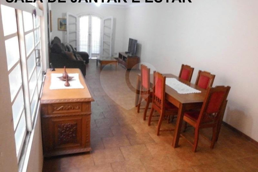 Sobrado à venda com 3 quartos, sendo 1 suíte, em Tremembé, São Paulo, SP