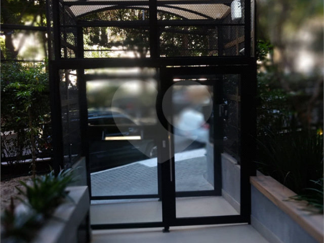 Apartamento à venda com 3 quartos, sendo 1 suíte,  em Perdizes, São Paulo, SP