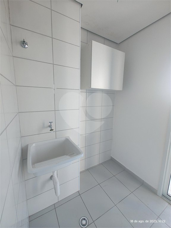 Apartamento para alugar com 2 quartos em Jardim das Palmeiras, Atibaia, SP