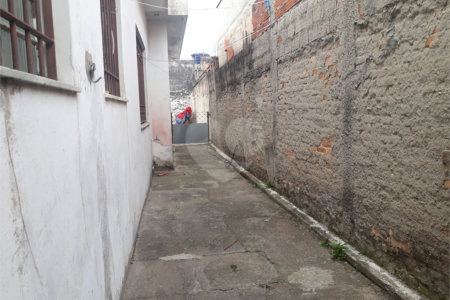 Casa à venda com 3 quartos em Vila Flávio, Mogi das Cruzes, SP