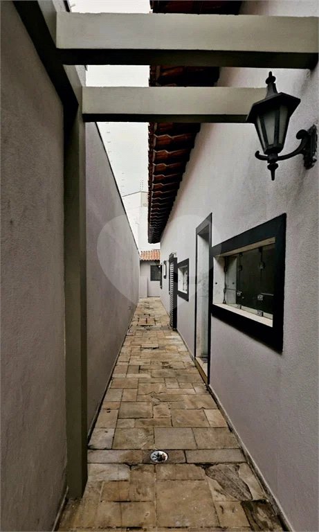Casa à venda com 4 quartos, sendo 2 suítes, em Jardim São Bento, São Paulo, SP