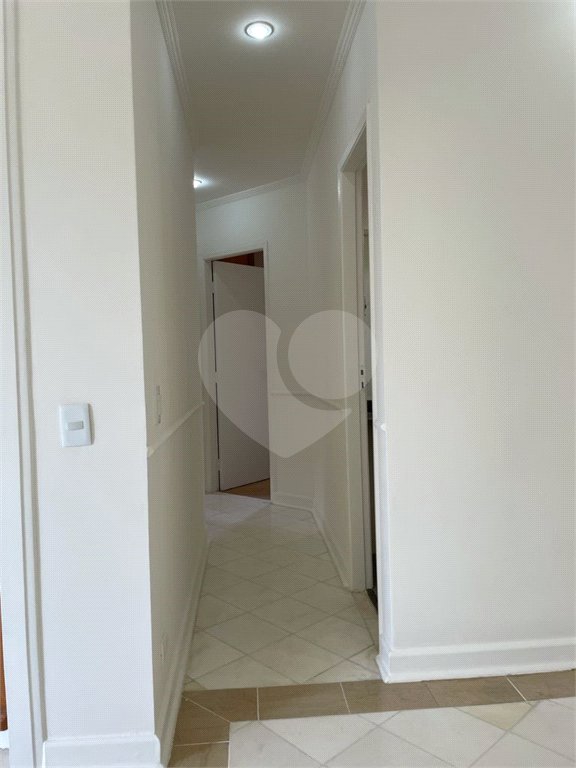 Apartamento à venda com 3 quartos, sendo 1 suíte,  em Vila Suzana, São Paulo, SP
