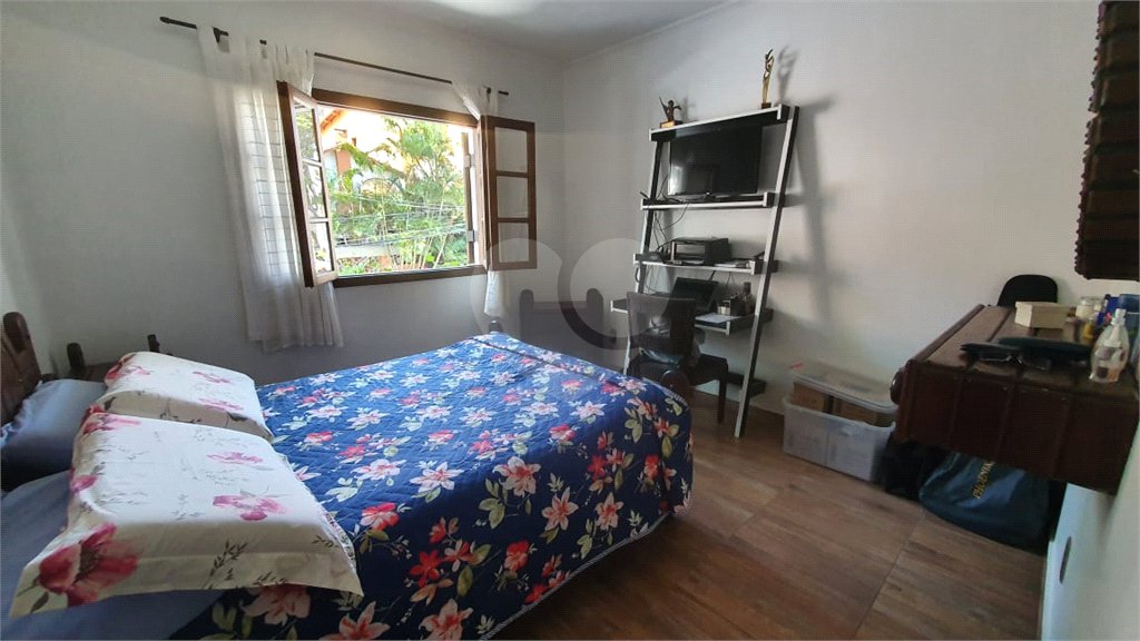 Sobrado à venda com 5 quartos, sendo 3 suítes, em Jardim Virginia Bianca, São Paulo, SP