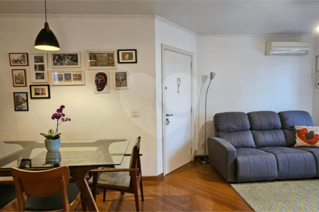 Apartamento à venda com 3 quartos, sendo 2 suítes, em Pinheiros, São Paulo, SP