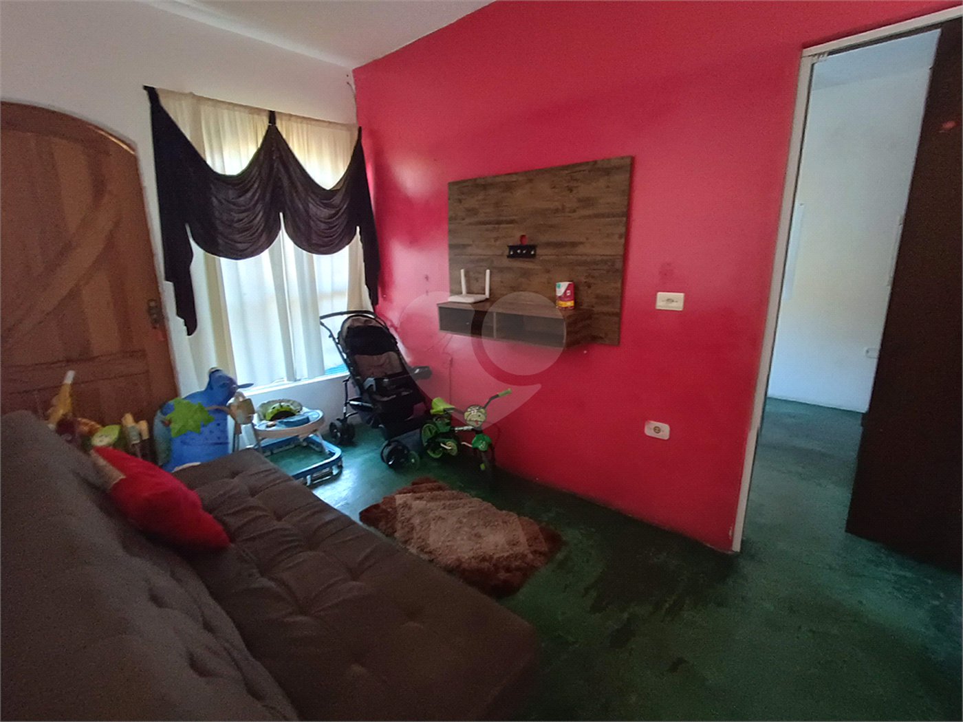 Casa à venda com 3 quartos em Jardim Maria Trindade, São Roque, SP