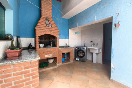 Sobrado à venda com 3 quartos, sendo 1 suíte, em Vila Nova Mazzei, São Paulo, SP