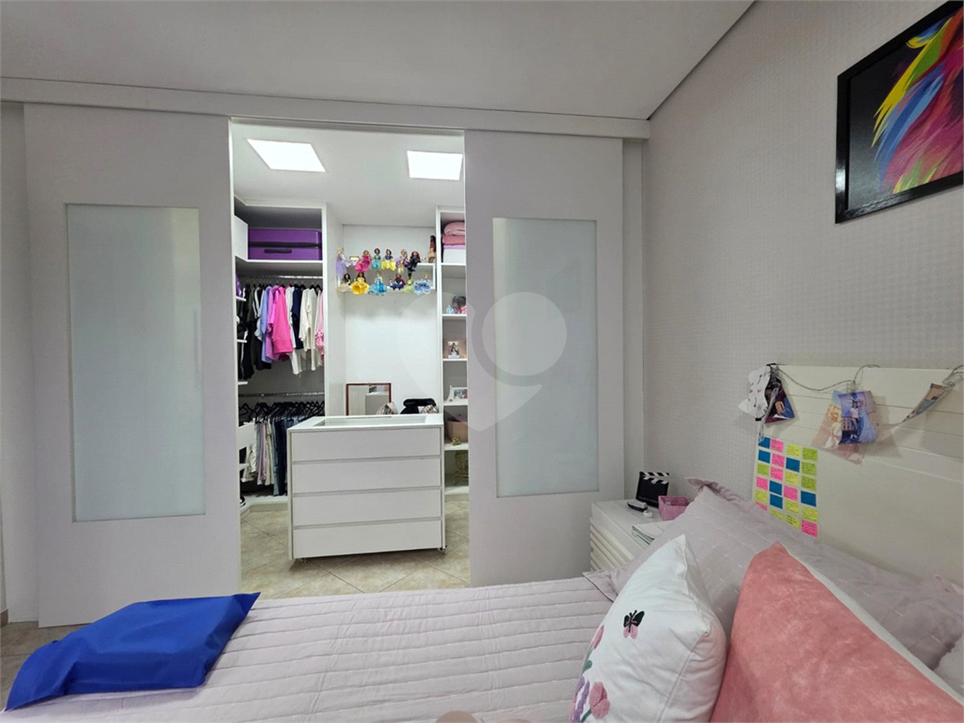 Sobrado à venda com 6 quartos, sendo 3 suítes, em Santa Teresinha, São Paulo, SP