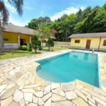 Casa à venda com 4 quartos, sendo 1 suíte, no Centro, Ibiúna, SP